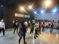 BD潮流舞蹈中心8周年！暑期街舞训练营优惠大放送！