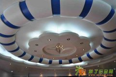 铝天花吊顶厂家直销铝单板天花吊顶