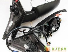 湖南长沙奥迪Q5进取型加装电动折叠后视镜