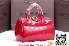 重庆货源江北奢侈品包包盛名皮具批发prada贝壳包prada