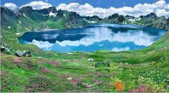 长白山西北坡联游、长白山温泉、天地长白表演双飞四天休闲之旅