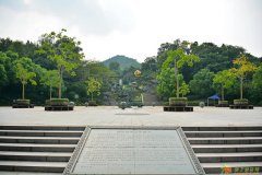 华东五市周庄、盐官古镇双水乡、无锡灵山大佛、品阳澄湖大闸蟹双