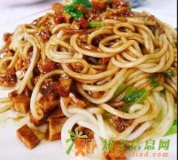 学习正宗老北京炸1酱面制作方法