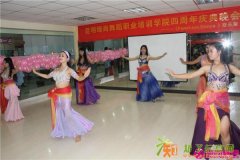 缔尚舞蹈肚皮舞职业教练培训班有哪些特色