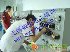 无锡电焊培训考证复审-振伍电焊培训机构焊动未来