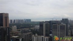 地铁出口办公室可选毛坯或装修260-500平等招租