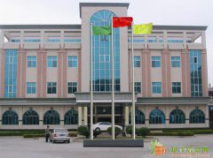 北京华龙旗杆天津销售中心，大港区定制电动手动不锈钢旗杆