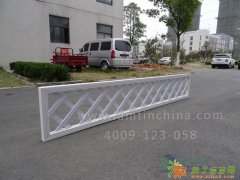 供应大量马槽格栅艺术花箱，花箱厂家直销