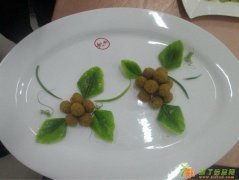 湖南厨师学校南洋烹饪学校学厨师，自己当老板