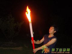 东莞庆典圣火台 手持火炬 庆典活动火炬台 电子打火手持火炬