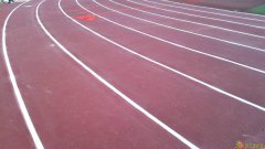 运动塑胶跑道 预制型环保跑道 跑道卷材 预制型橡胶跑道施工工