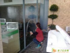 南京建邺区奥体周边新旧房开荒保洁出租房粉刷打扫