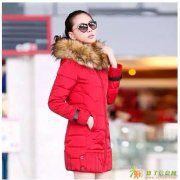 成都库存服装便宜服装批发69元服装加盟地摊吼货棉衣羽绒服批发