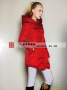 折扣女装，艾丽提羽绒服女装尾货批发。