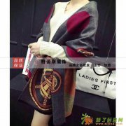 时尚精品高端羊绒围巾，专柜货源，低价批发。