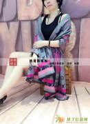 15年新款羊绒围巾时尚大方，一手货源