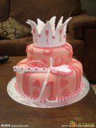 东莞蛋糕培训学校蛋糕怎么切最整齐漂亮