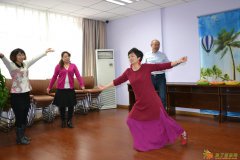 舞动治疗工作坊一一用舞动建立连接