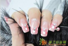 无锡学习美甲多少钱无锡轩美尼教育学院