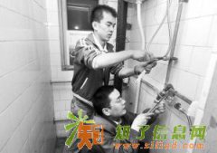 南昌门窗维修//防道门拆装/地板安装，水电维修