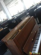 想买音色美、手感强、寿命长的钢琴吗？那就来郑州红日钢琴厂