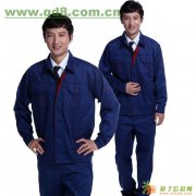 定做工作服，夹克衫定做，冲锋衣定做，西装定做，上海工作服厂