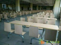 学校食堂快餐连体桌椅 厂家直供