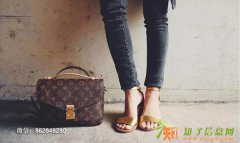 转让经典复古包 刘雯同款metis lv邮差包M40780 