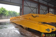 广州厂家直销改装定做挖掘机加长臂