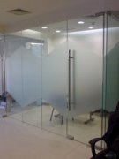 浦东新金桥路玻璃门倾斜维修 玻璃门下沉维修51876265