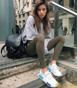 正品跑步鞋，全场33折起，包邮，支持货到付款