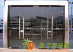 上海江宁路专业维修玻璃门