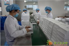 乳木果保湿修复乳母婴皆可用的滋润乳