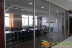 太原专业安装中空玻璃玻璃白板