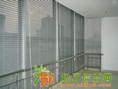 18634881818来电优惠安装维修 玻璃门、有框门,玻璃