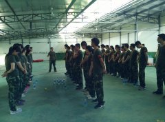 游艇出海/农家乐野炊厨艺大比拼/彩烟真人ＣＳ野战对抗赛一天活