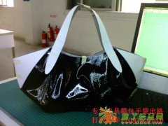 做包包，女包，男包最专业的包包定制