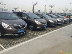 自驾租车 婚庆租车 中港直通车 节日租车 旅游租车 商务租车