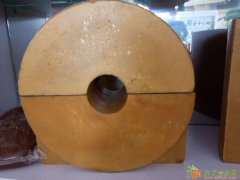 供应聚异氰脲酸酯管壳，低温管道聚氰脲酸管壳