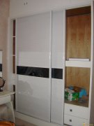 南昌红谷滩玻璃地簧门维修、玻璃吊轨门维修