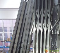 房子与拉闸门的秘密