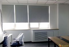 望京附近窗帘图片富码大厦办公遮光百叶卷帘上门定做安装
