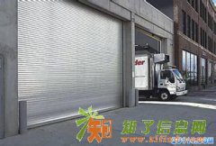 二里庄附近安装车库门