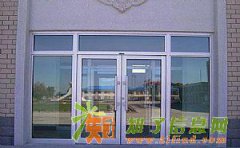 北太平庄安装门禁系统安装钢化玻璃门安装镜子