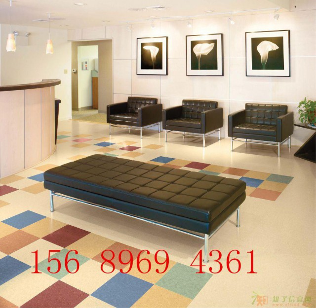 济南阿姆斯壮写字楼办公室塑胶地板