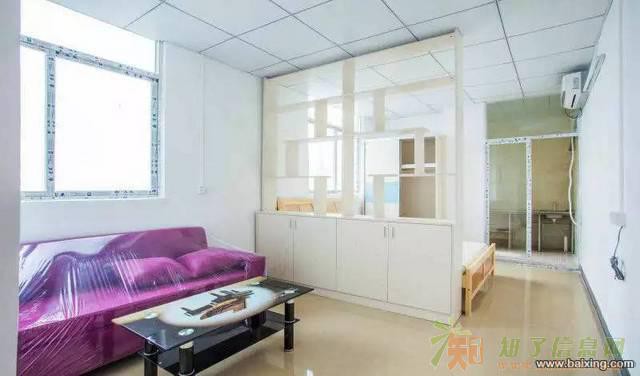 西乡鹤州汉隆公寓。房东直租。