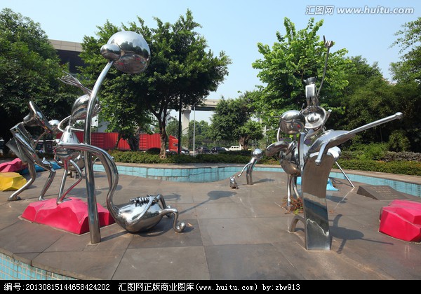 万达不锈钢雕塑