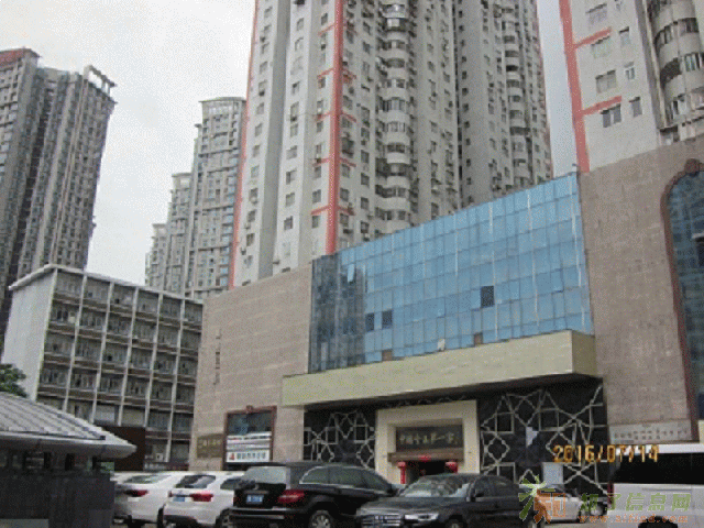 罗湖洪湖双地铁口商铺业主直租，带广告展示面