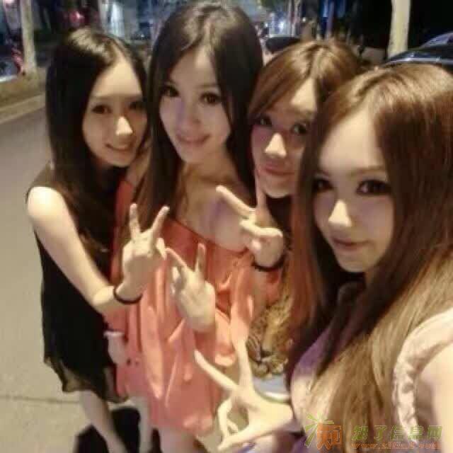 酒店高薪日结招聘 限女性 包吃住