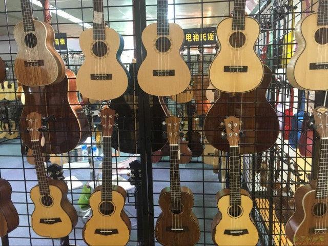 民谣吉他,高档单板,木吉他,尤克里里,全部特价